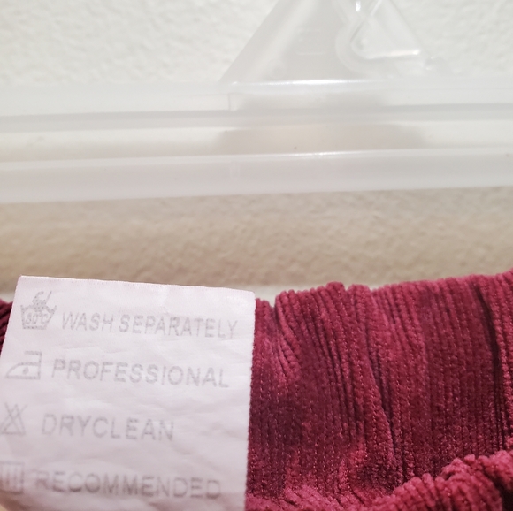 Pants - Picture 6 of 6